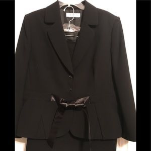 Tahari suit